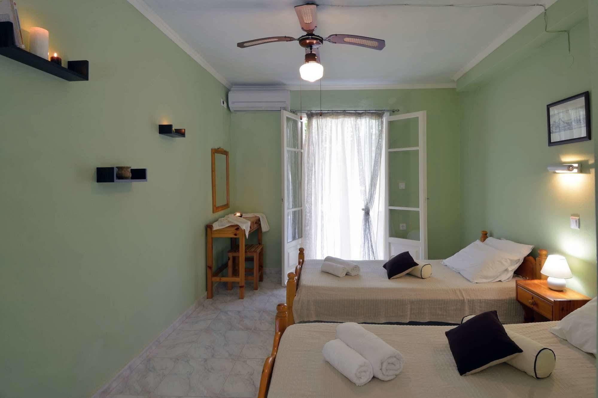 Damaskis Kassiopi Studios Eksteriør bilde